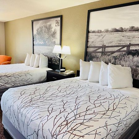 Hill Country Inn & Suites - New Braunfels, Gruene Bagian luar foto